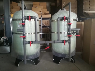 玻璃钢预处理设备组装现场